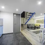Akacfa 2 bedroom center apartment